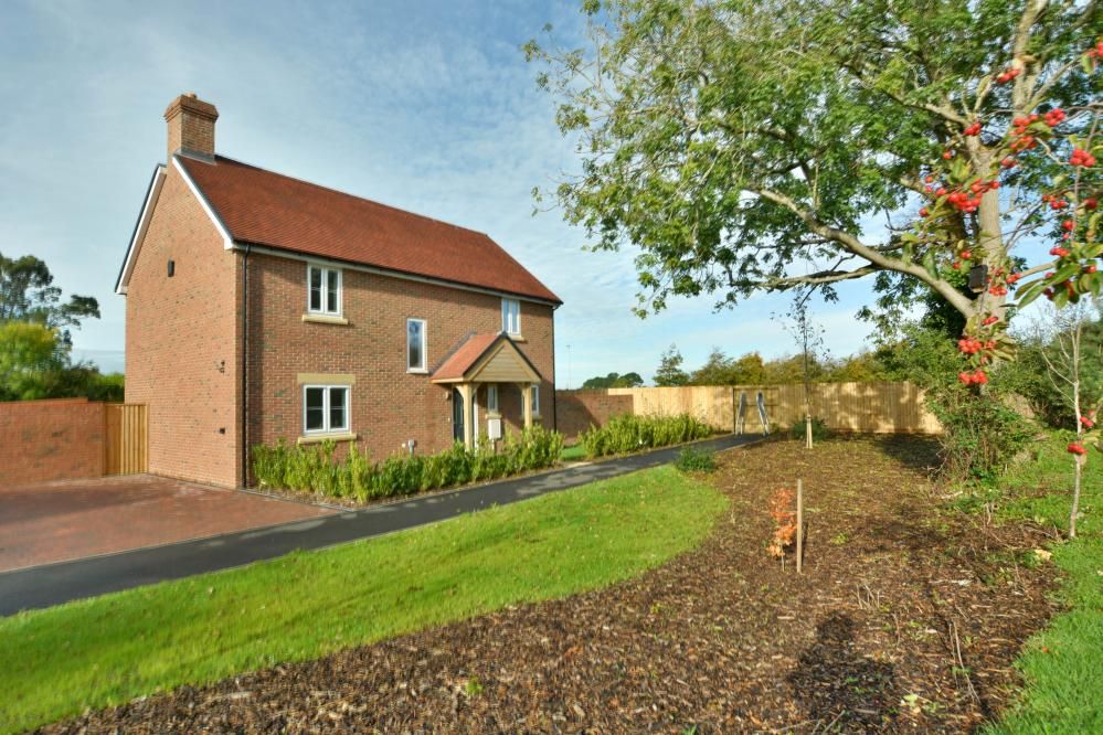 Property photo 1 of 27 Agents Notes