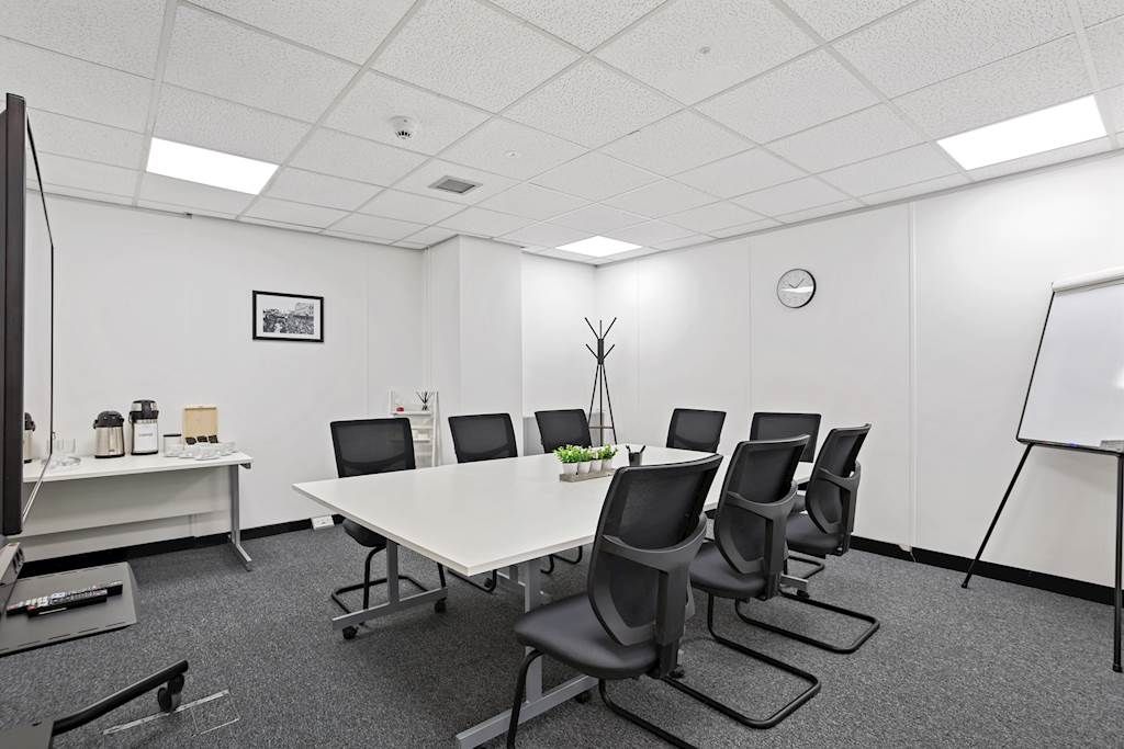 Property photo 2 of 6