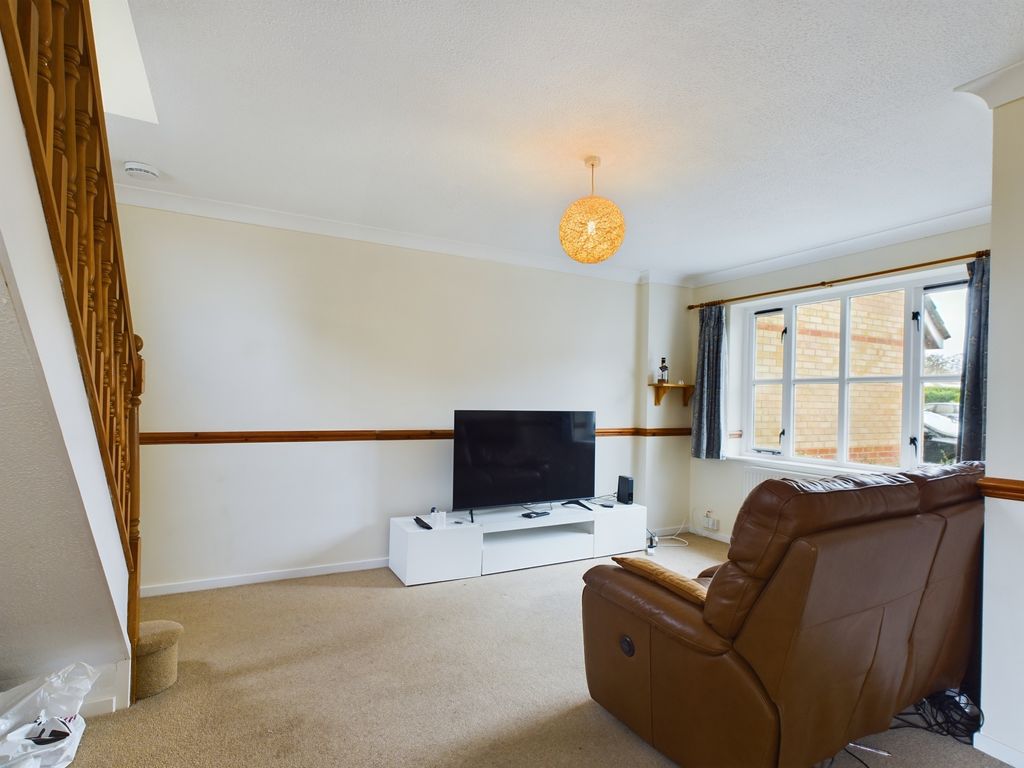 Property photo 3 of 8 Cam02519G0-Pr0037-Still003
