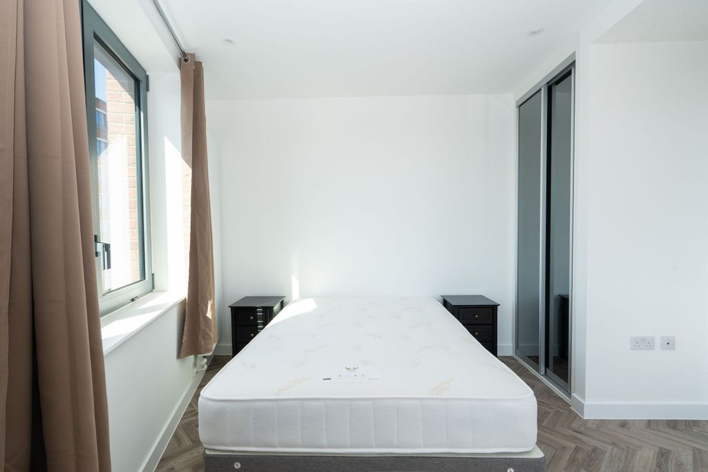 Property photo 2 of 3