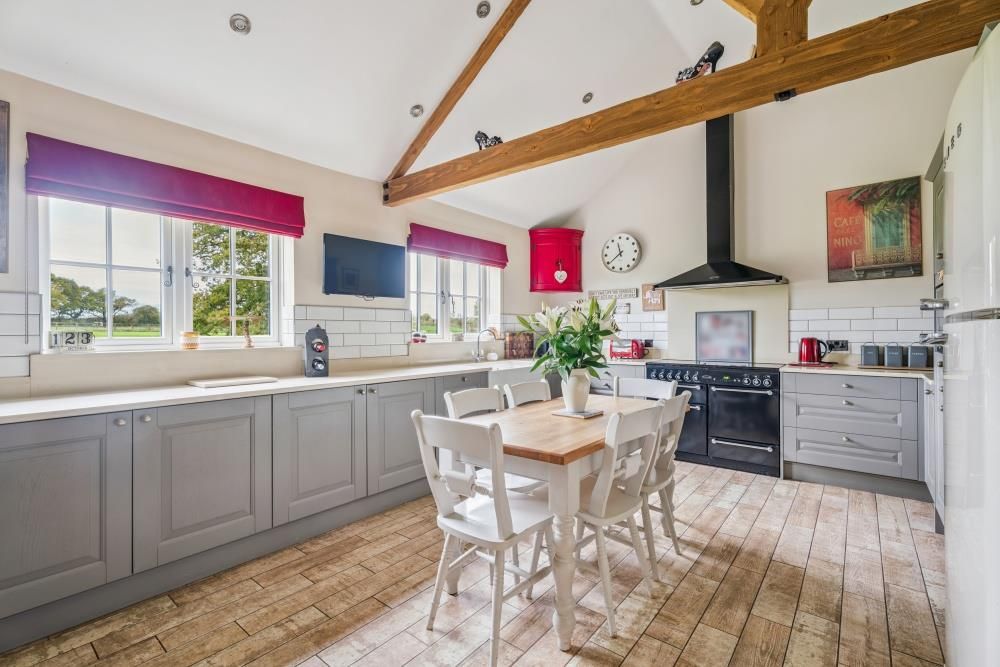 Property photo 2 of 37 Dsc06763-d2E2d08E9Ed10Fa421B2E2E8c6A5Bfae - 800Px.