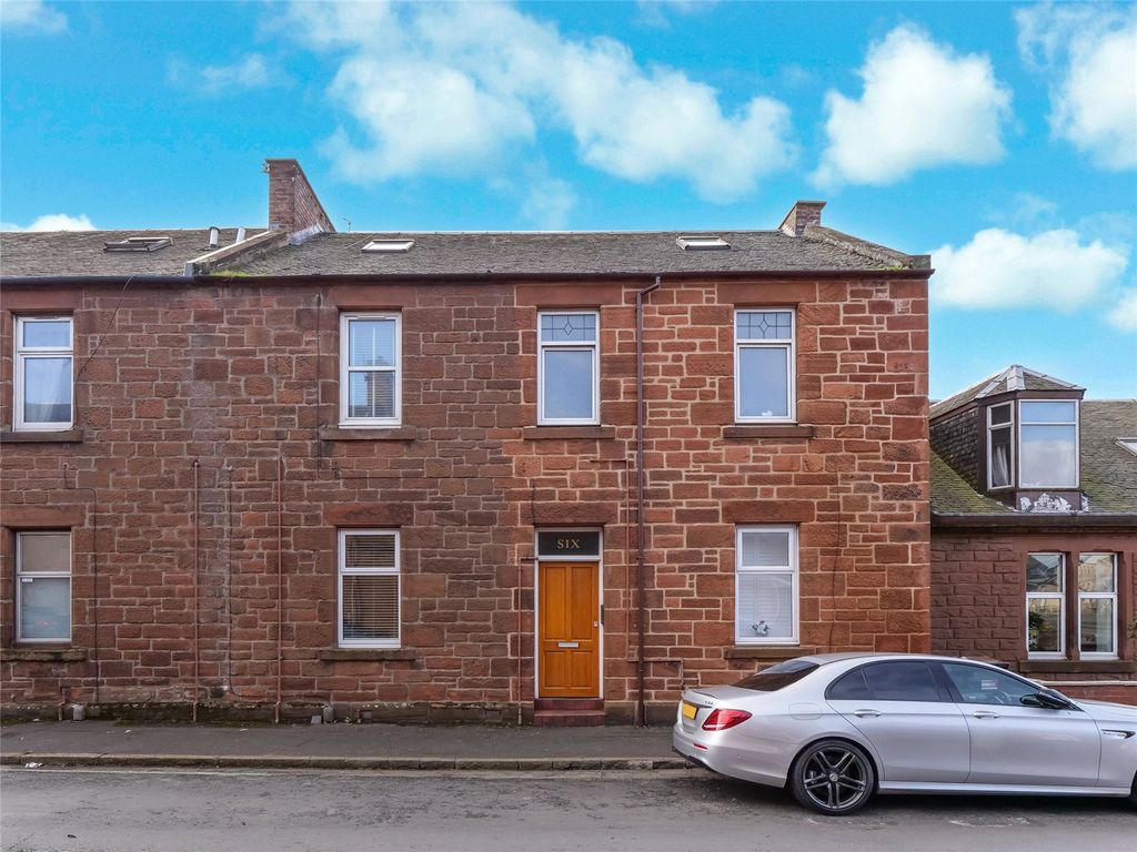 Property photo 1 of 16 Picture No. 01