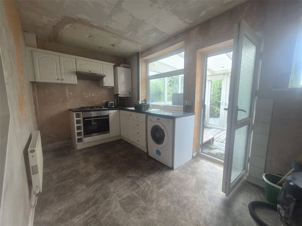 Property photo 3 of 12 Picture No. 22