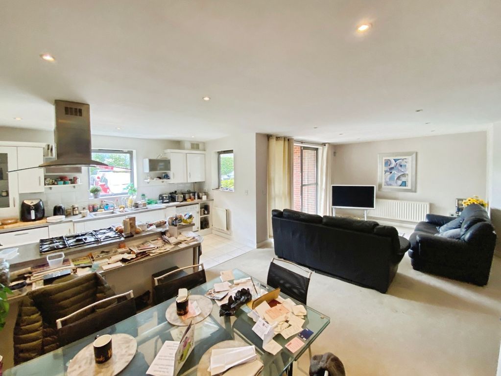 Property photo 2 of 13 Picture 2