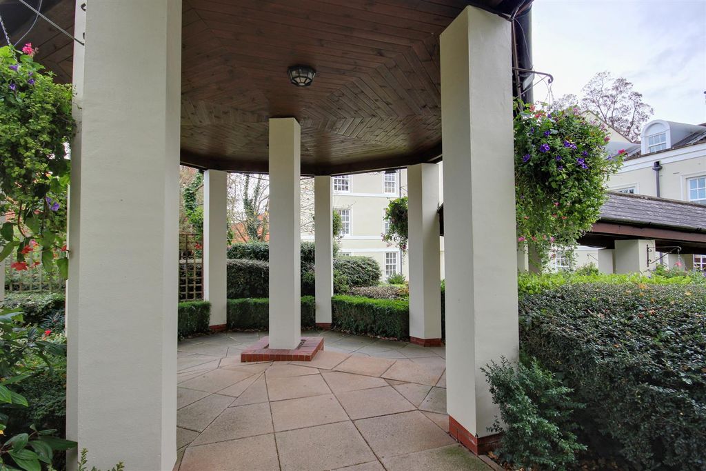 Property photo 2 of 12 Smm (1).Jpg