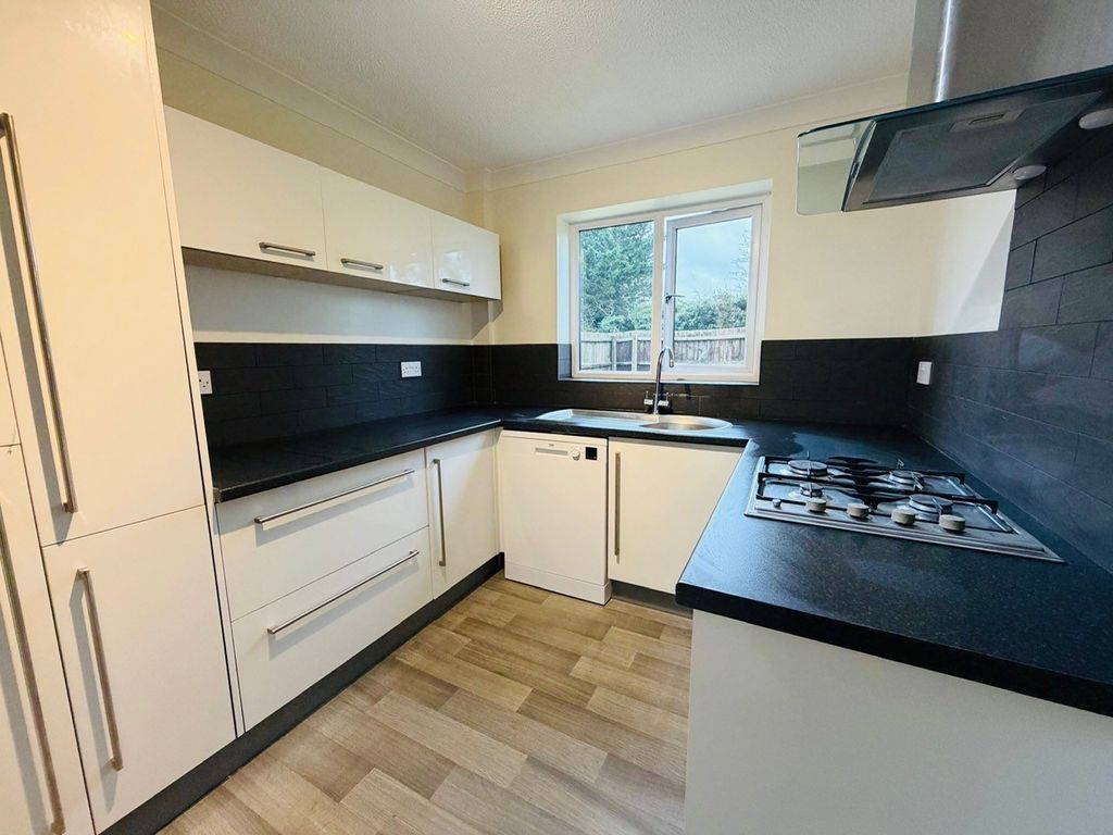 Property photo 2 of 20 Front