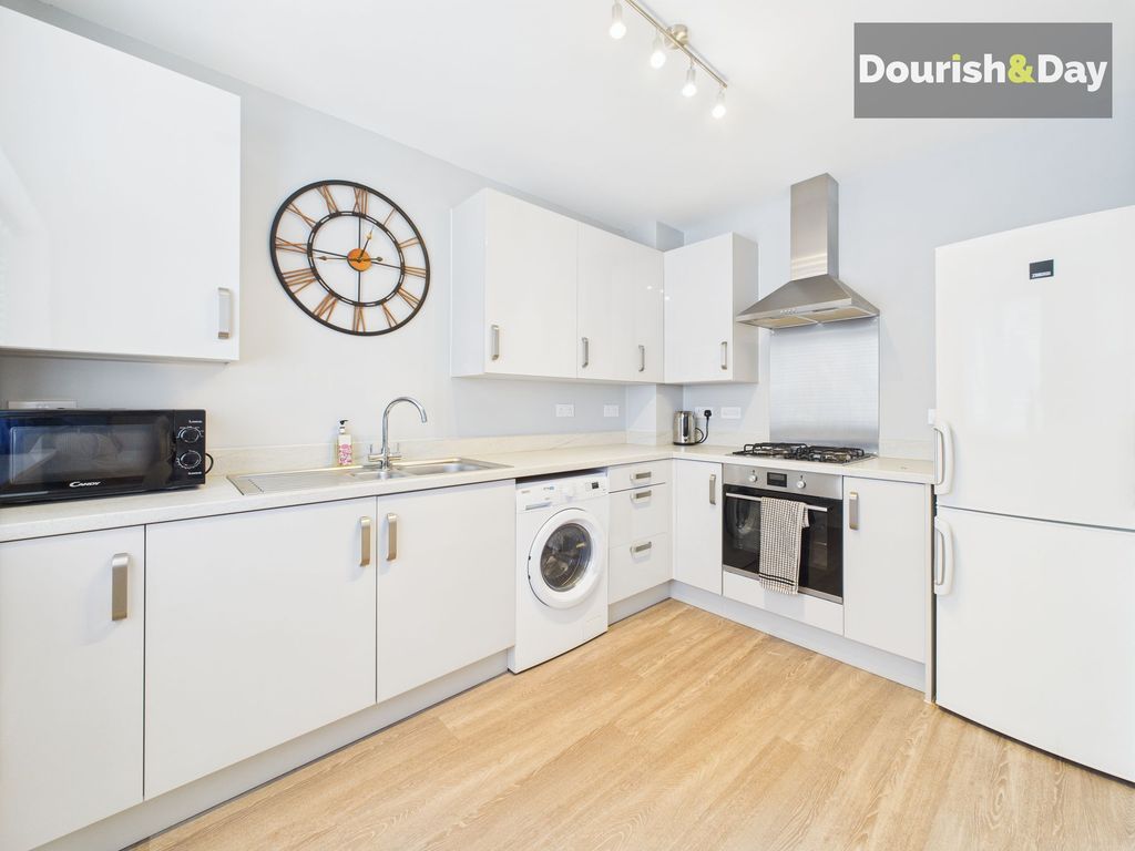 Property photo 2 of 13 Breakfast Kitchen