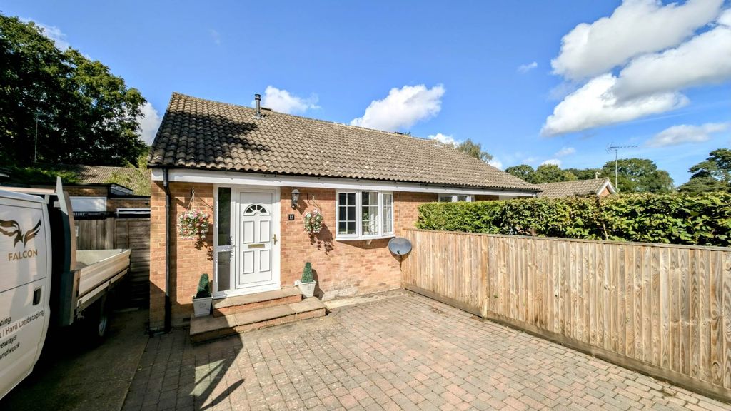 Property photo 1 of 9
