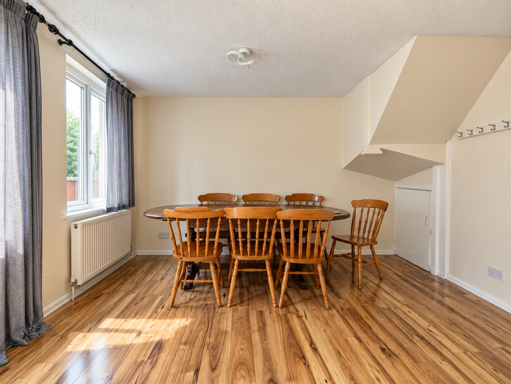 Property photo 3 of 13