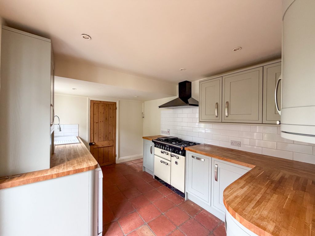 Property photo 3 of 32 Img_0456