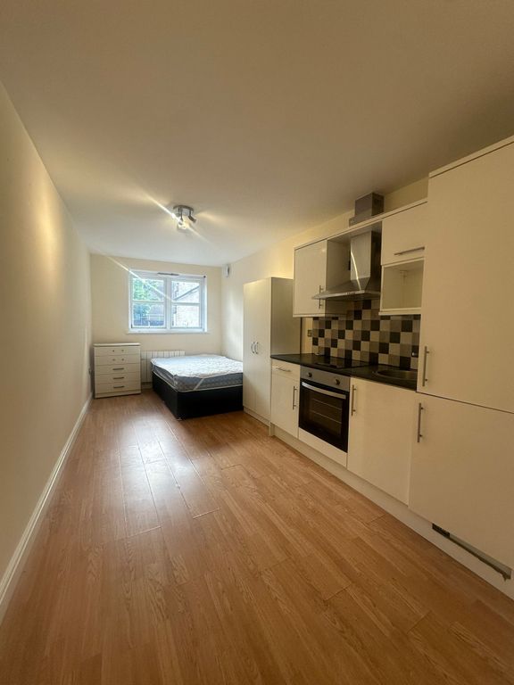 Property photo 1 of 4