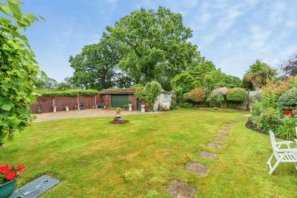 Property photo 3 of 20 Pbox-Img.Jpg