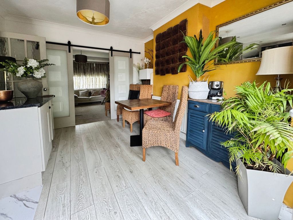 Property photo 3 of 18 Kitchen/Diner