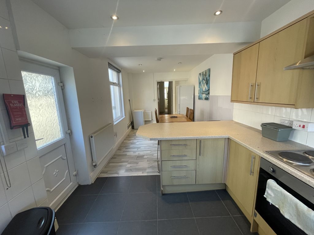Property photo 1 of 15 Img_7879