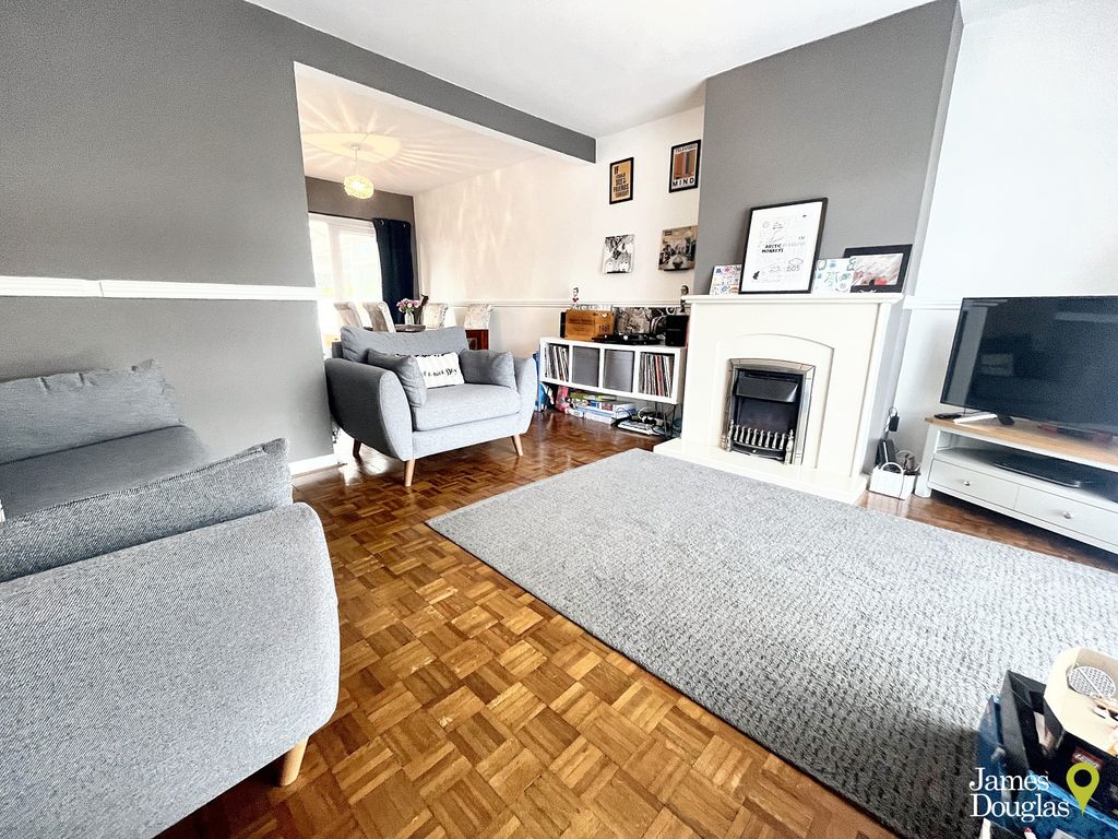 Property photo 3 of 20 Livdin1