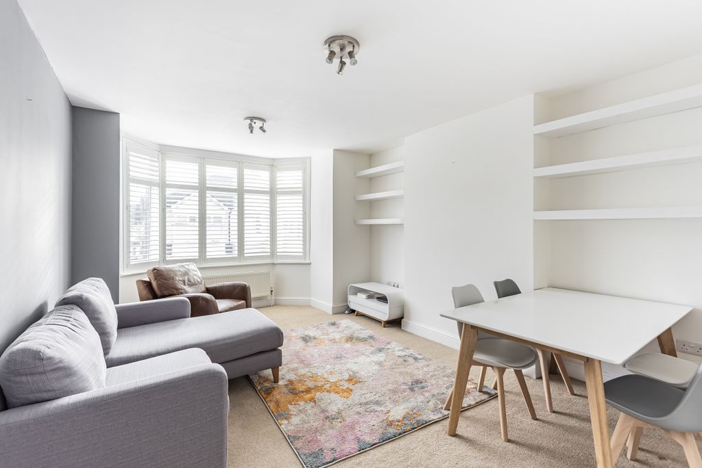 Property photo 1 of 5 675744 (2)