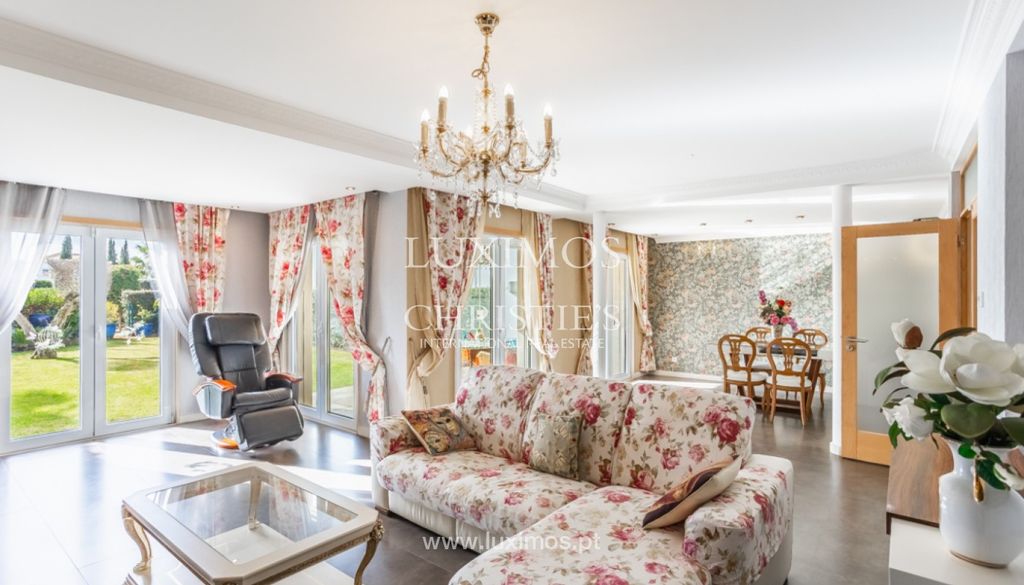 Property photo 3 of 24