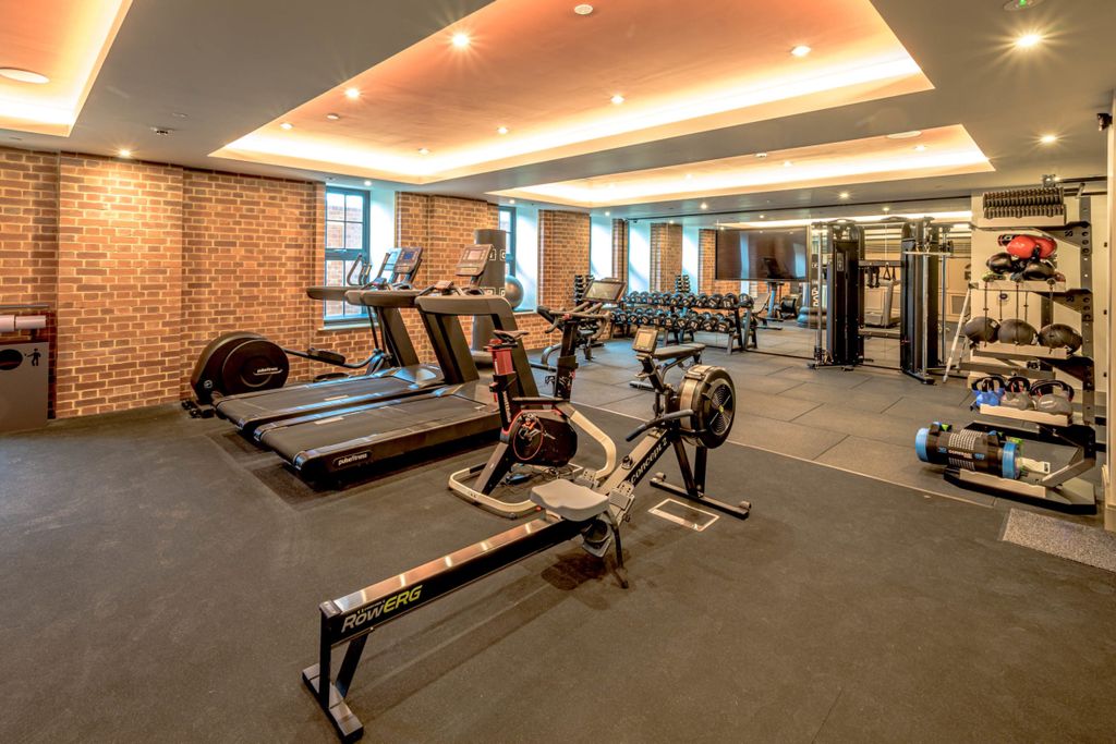 Property photo 3 of 5