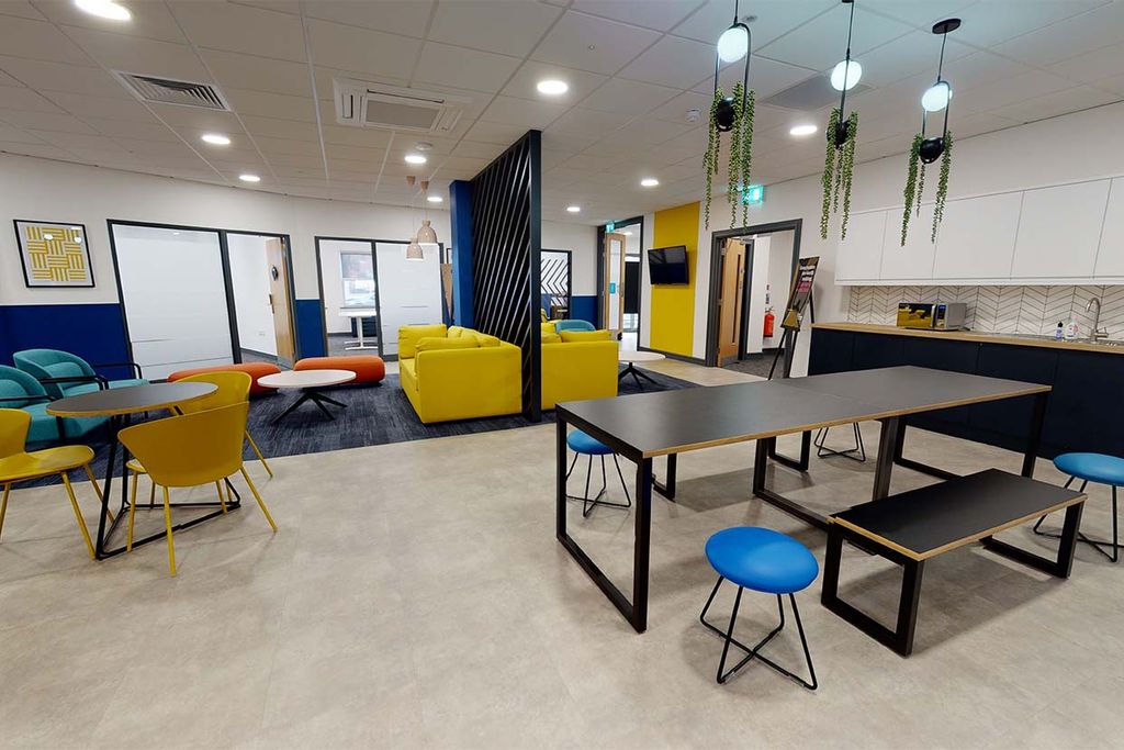 Property photo 3 of 5