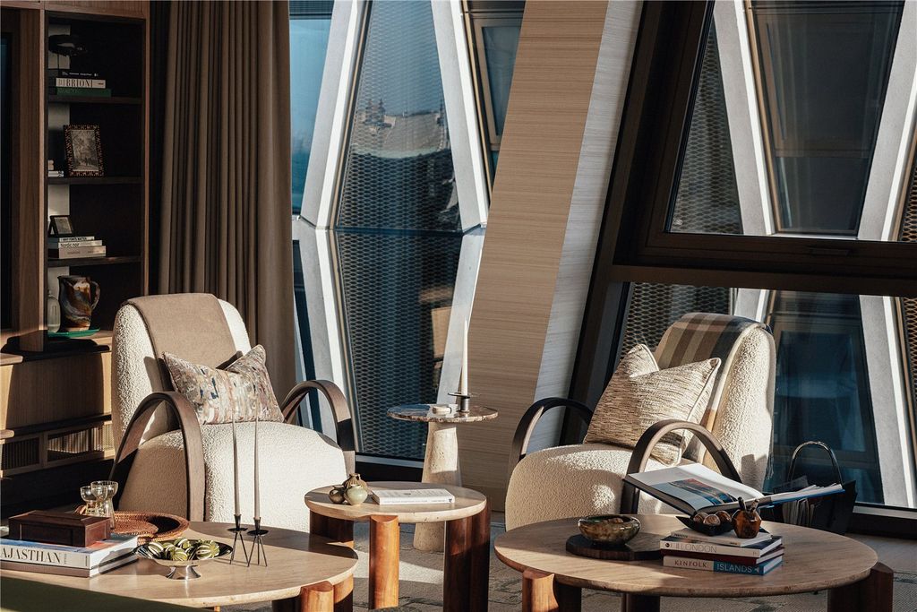 Property photo 3 of 23 Picture No. 22