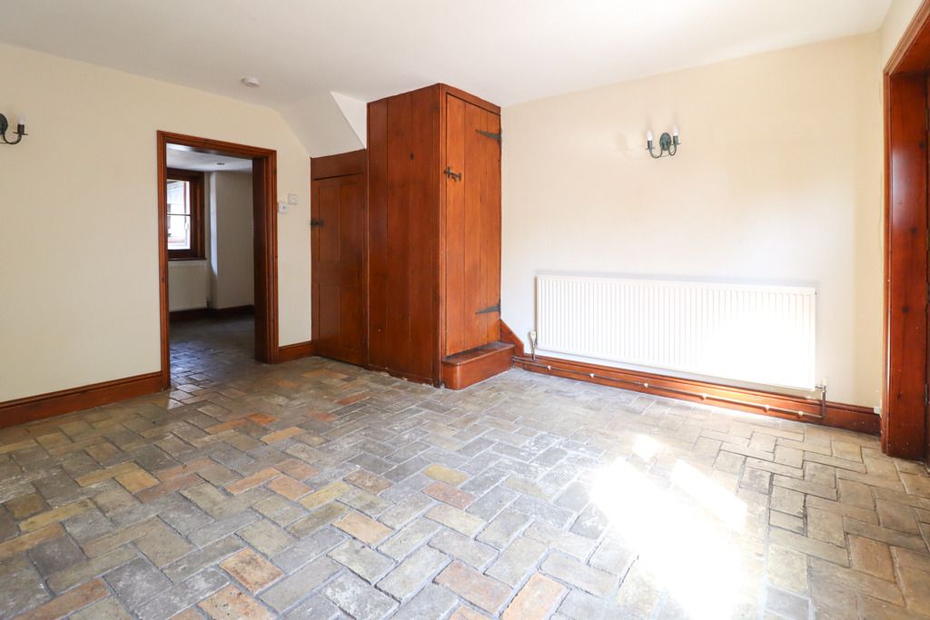Property photo 3 of 19 4154227