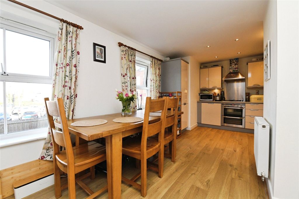 Property photo 2 of 18 Picture No. 03