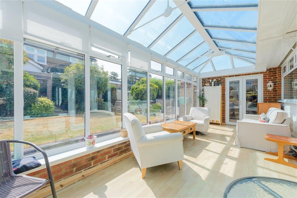 Property photo 3 of 11 Conservatory