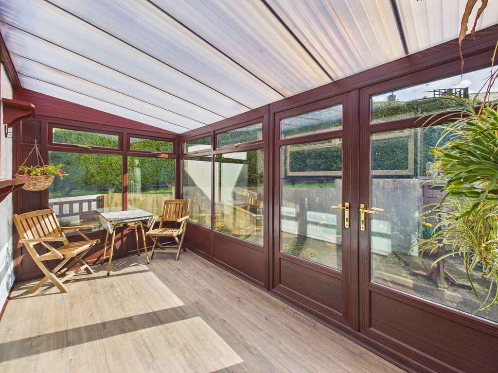 Property photo 3 of 12 Conservatory