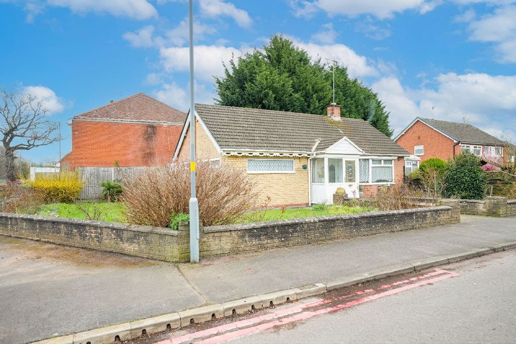 Property photo 2 of 23