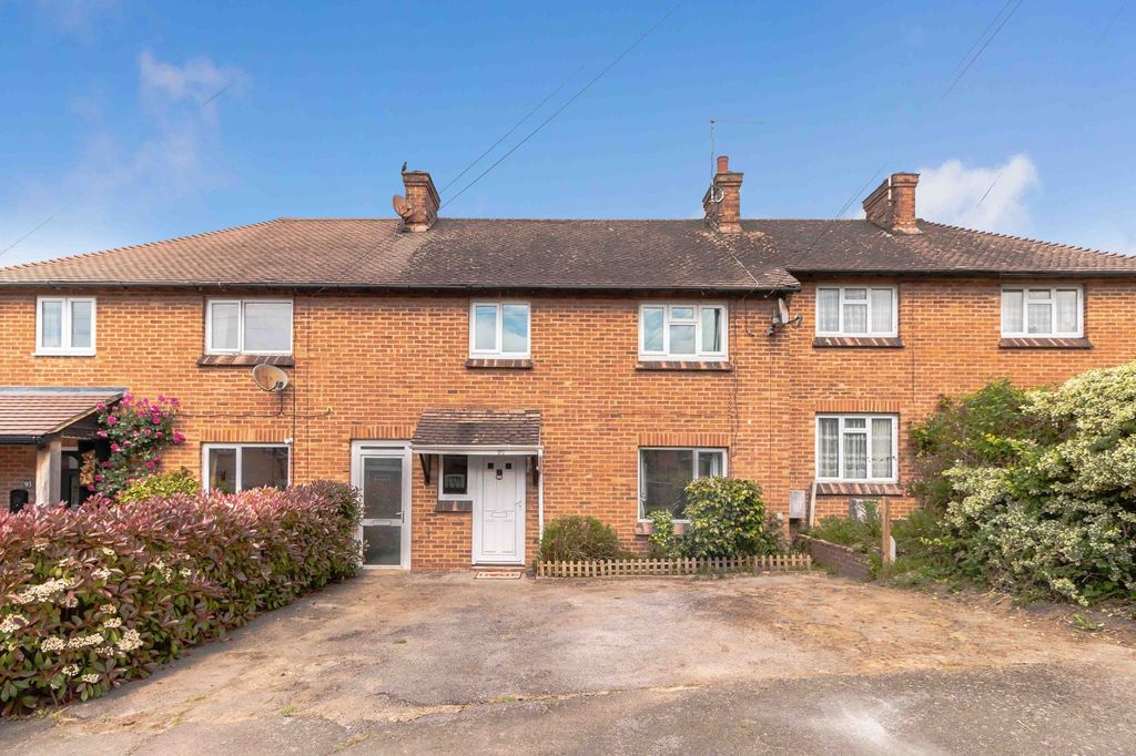 Property photo 1 of 28