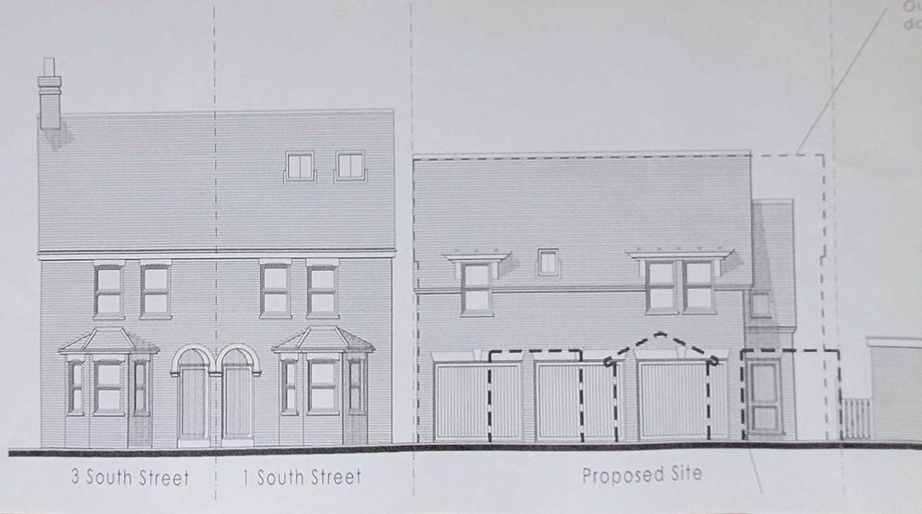 Property photo 1 of 4