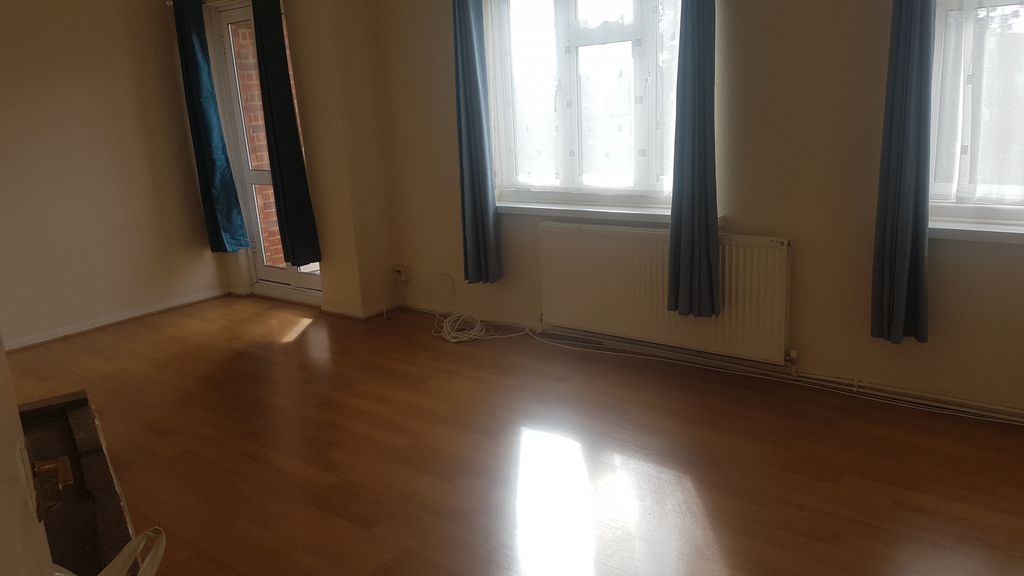 Property photo 2 of 9 Gallery