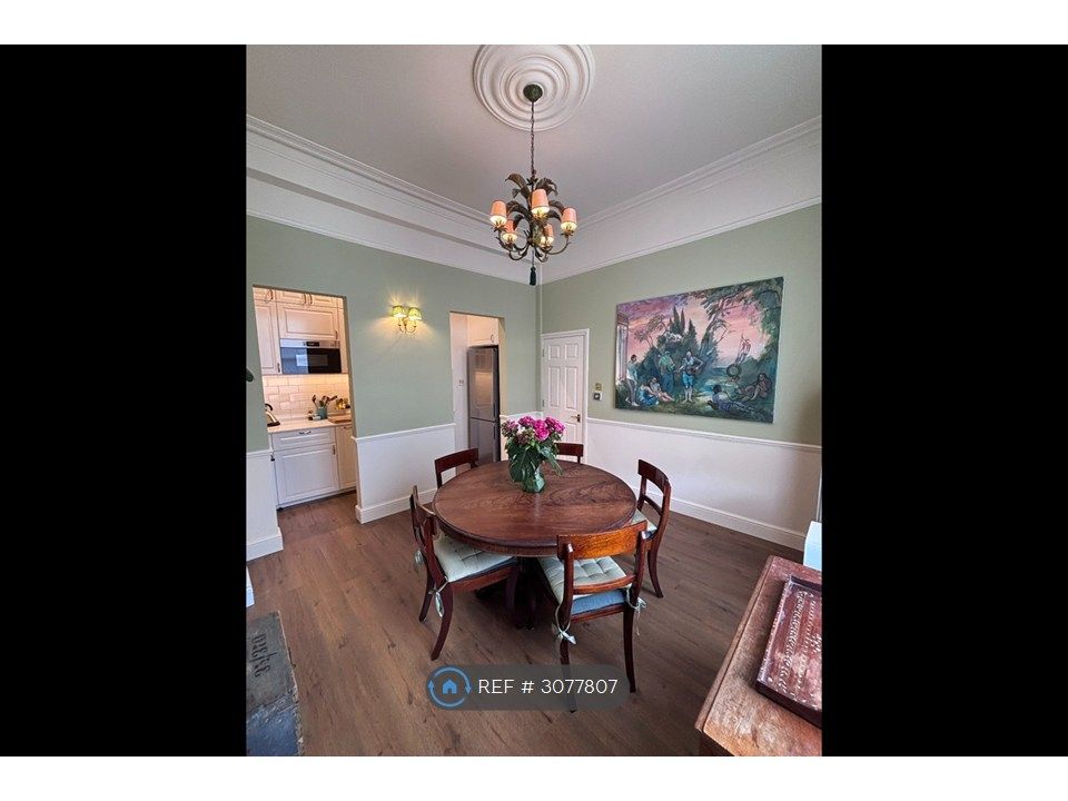 Property photo 2 of 15 Living/Dining Room