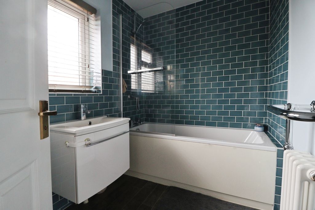 Property photo 3 of 18 Photo #3