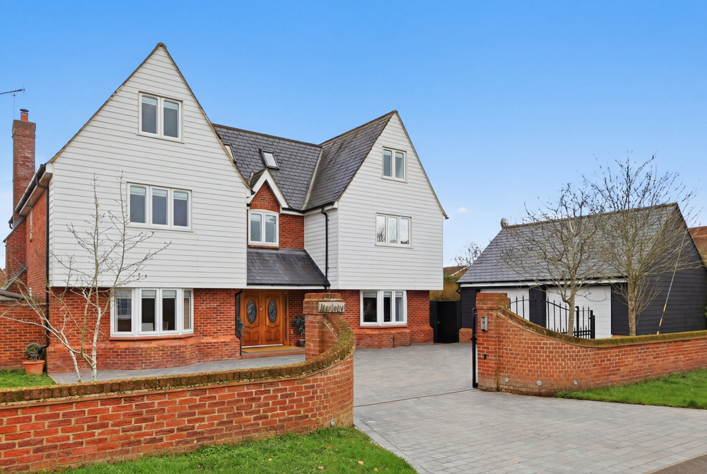 Property photo 2 of 58 Picture No. 64