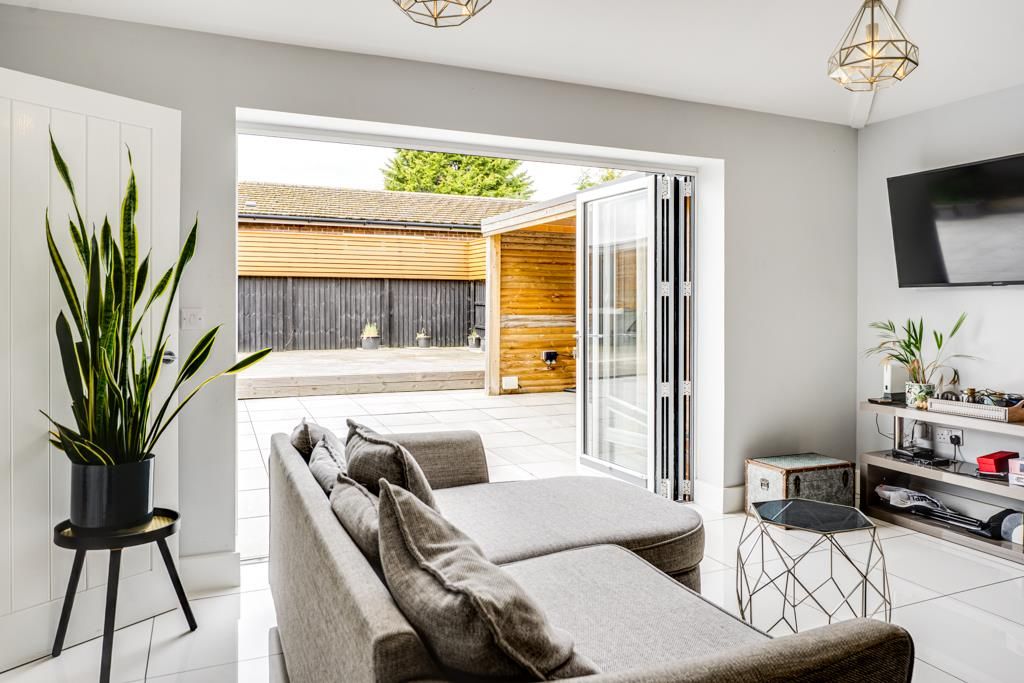 Additional image 20 of 5 bed detached house for saleLondon Road, Kettering NN15