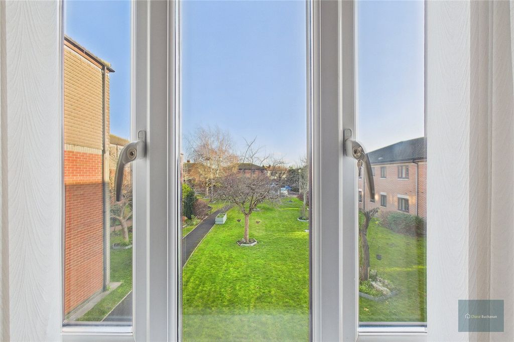 Property photo 3 of 9 Picture No. 17