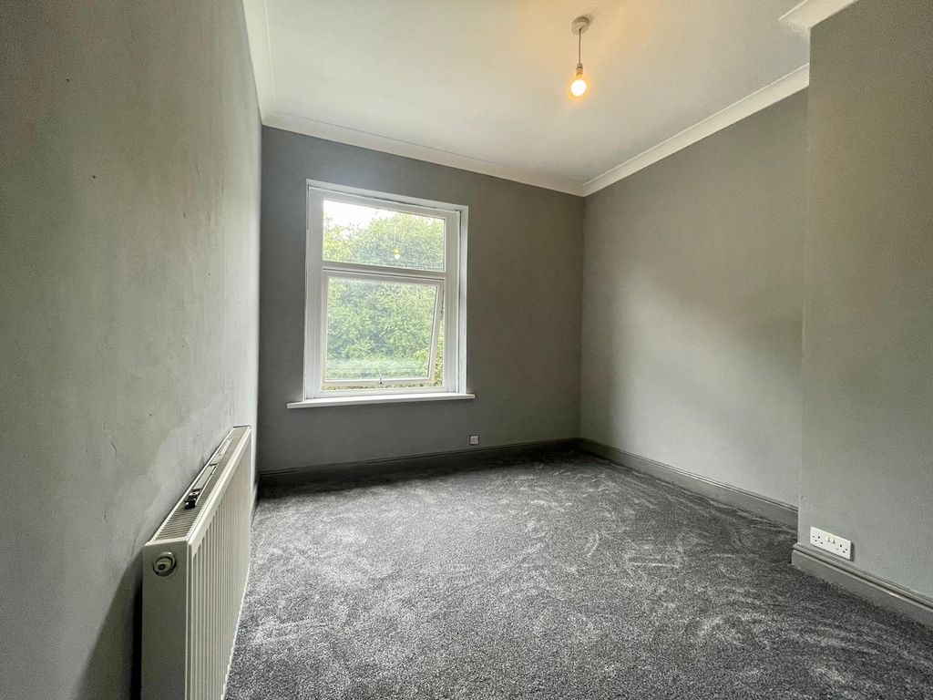 Property photo 3 of 5 Image