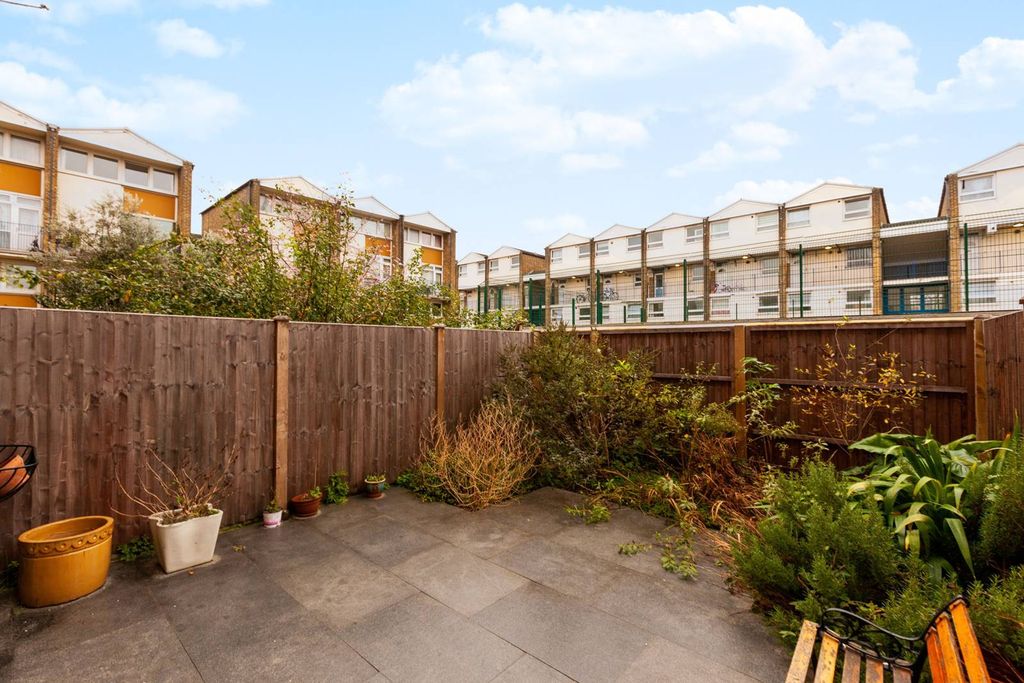 Property photo 2 of 7