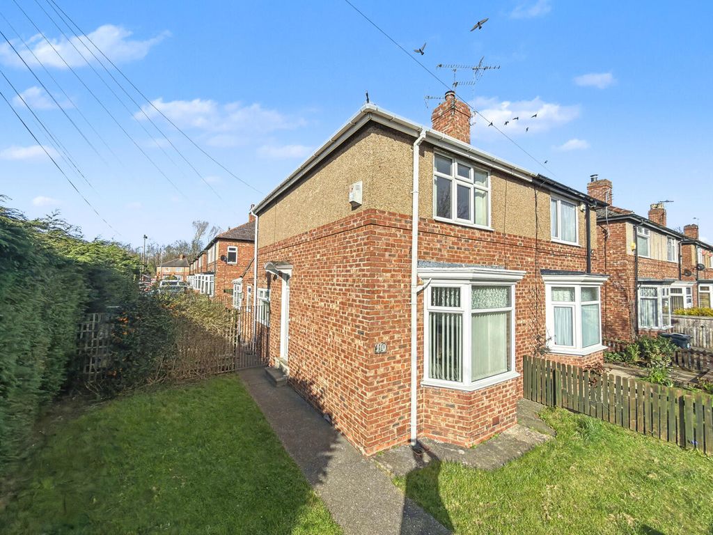 Property photo 1 of 13 Front (Exterior)