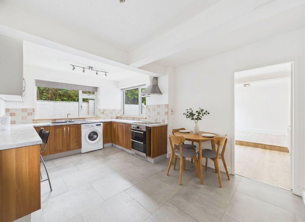 Property photo 3 of 20 Dining Kitchen (Virtually Furnished)