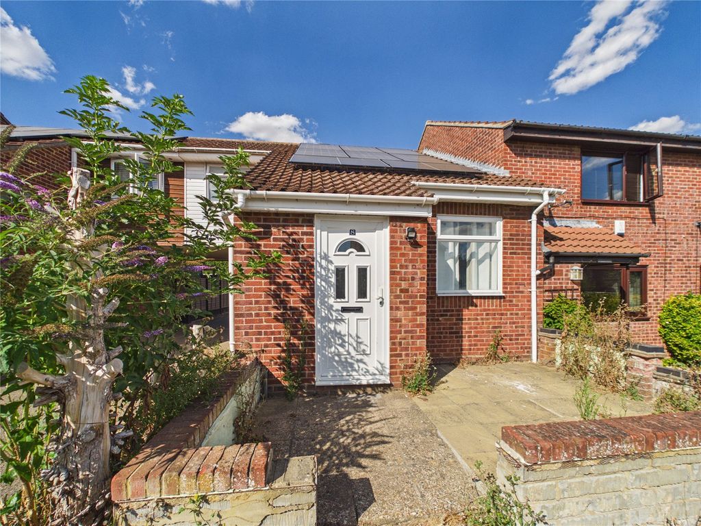 Property photo 1 of 10 Picture No. 01