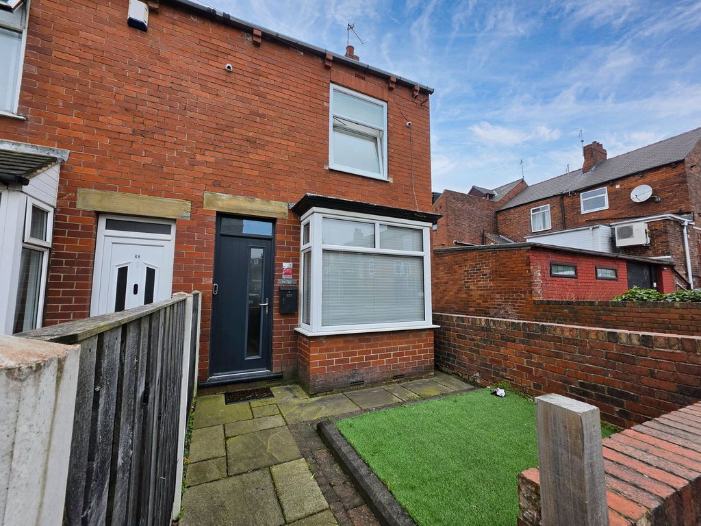 Property photo 3 of 17