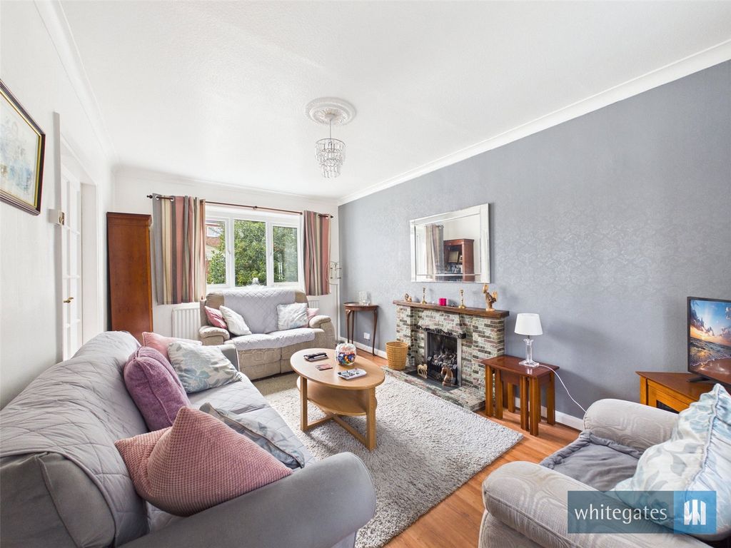 Property photo 2 of 14 Picture No. 01