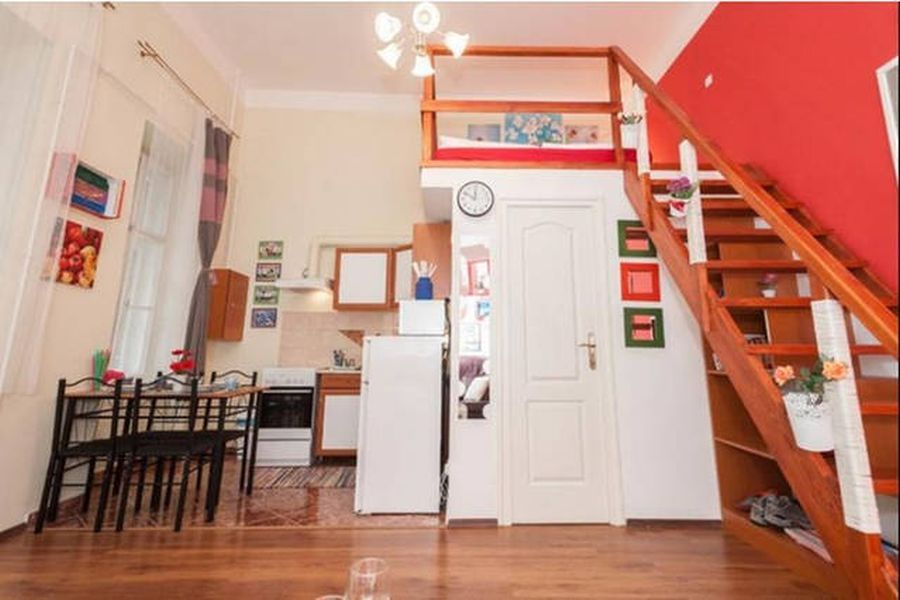 Property photo 3 of 9