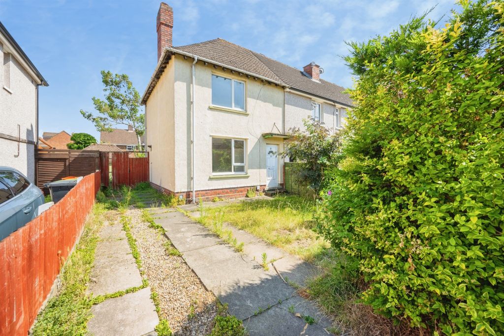 Property photo 1 of 12
