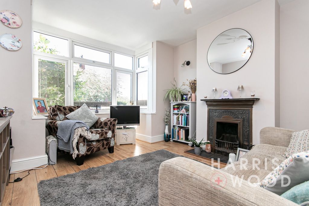 Property photo 3 of 26 4323114
