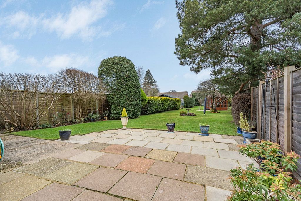 Property photo 2 of 17