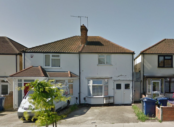 Property photo 1 of 8 Double-Bedroom First Floor Flat Â€“ Hill Rise, Close To Greenford Station