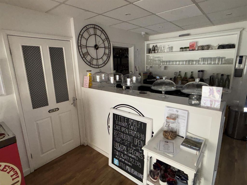 Property photo 3 of 7 Photo 2